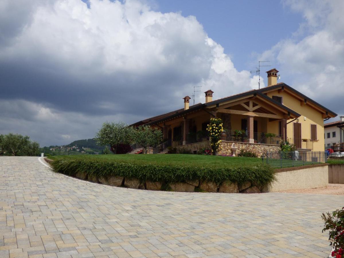 La Collina Dei Ciliegi *