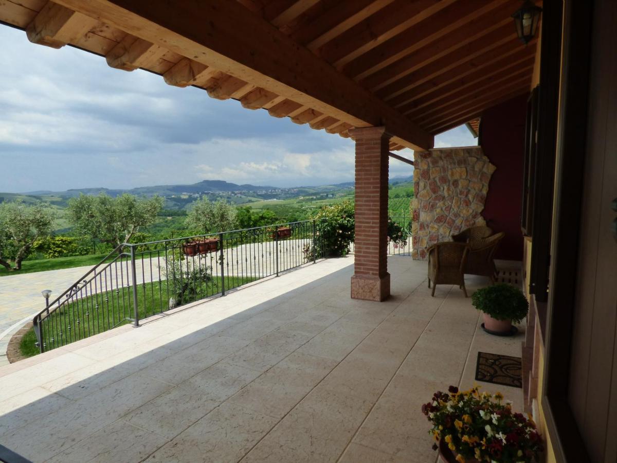 La Collina Dei Ciliegi